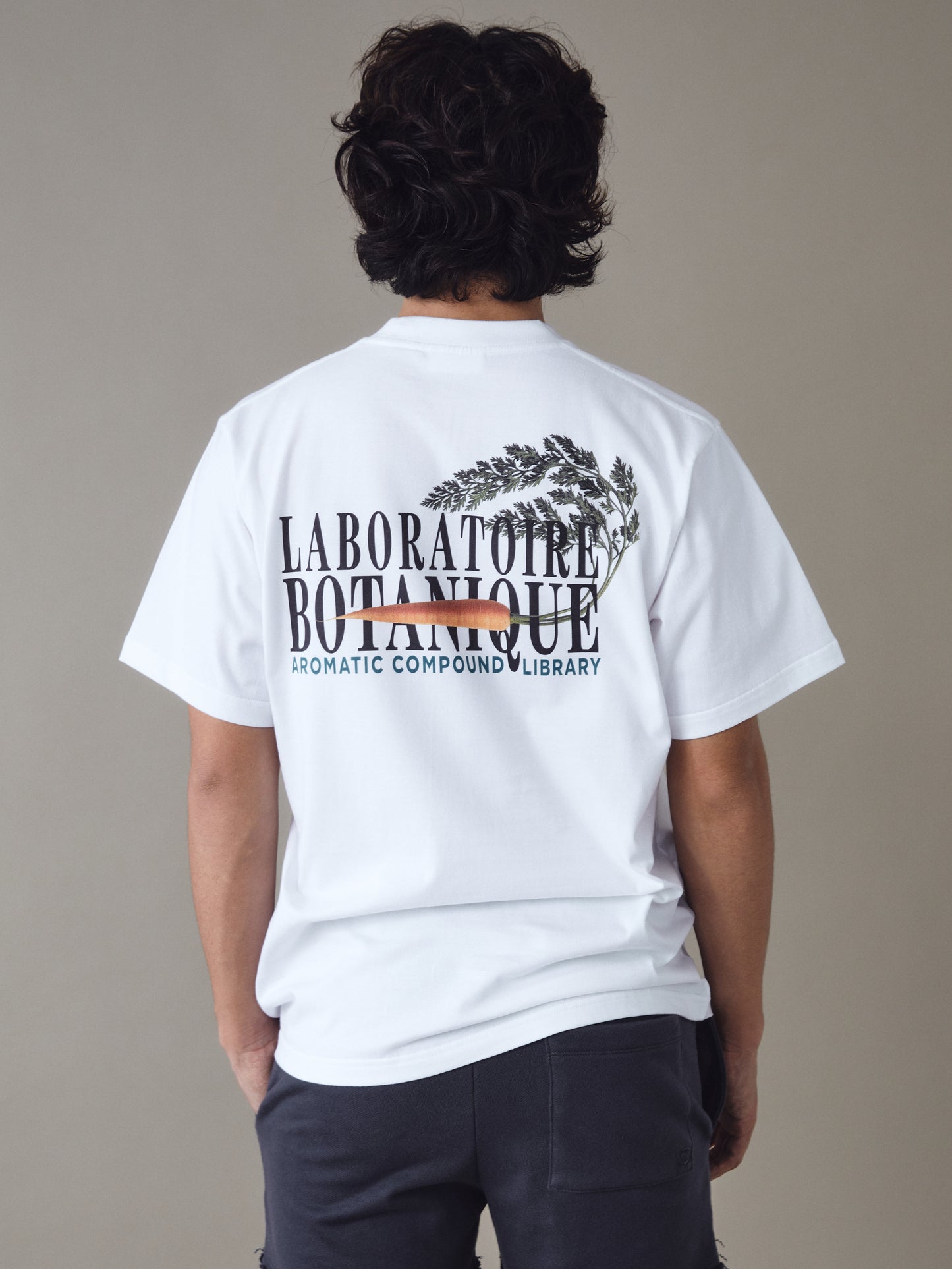 Carrot Laboratoire Botanique T- Shirt