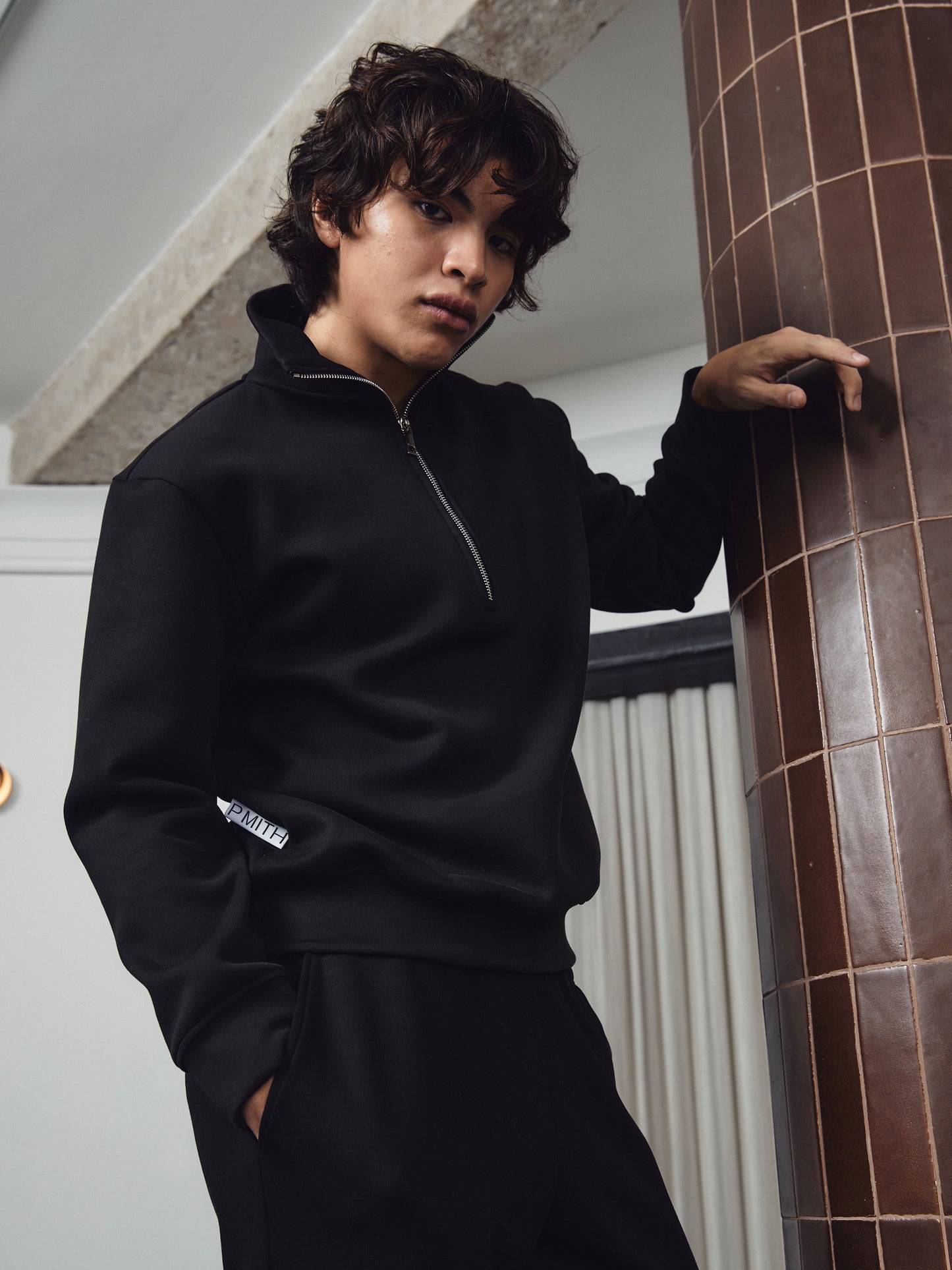 Reid Sweatzip Black