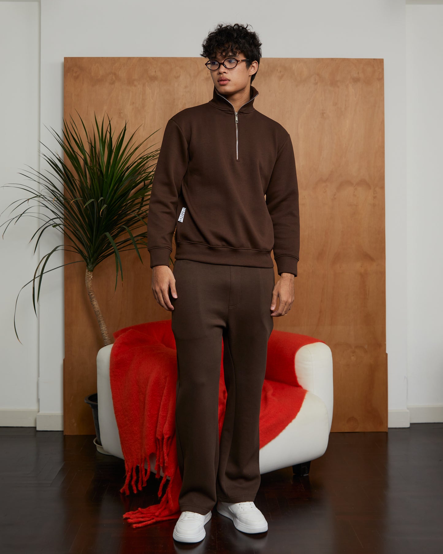 Reese Straight-cut Sweatpants Brown