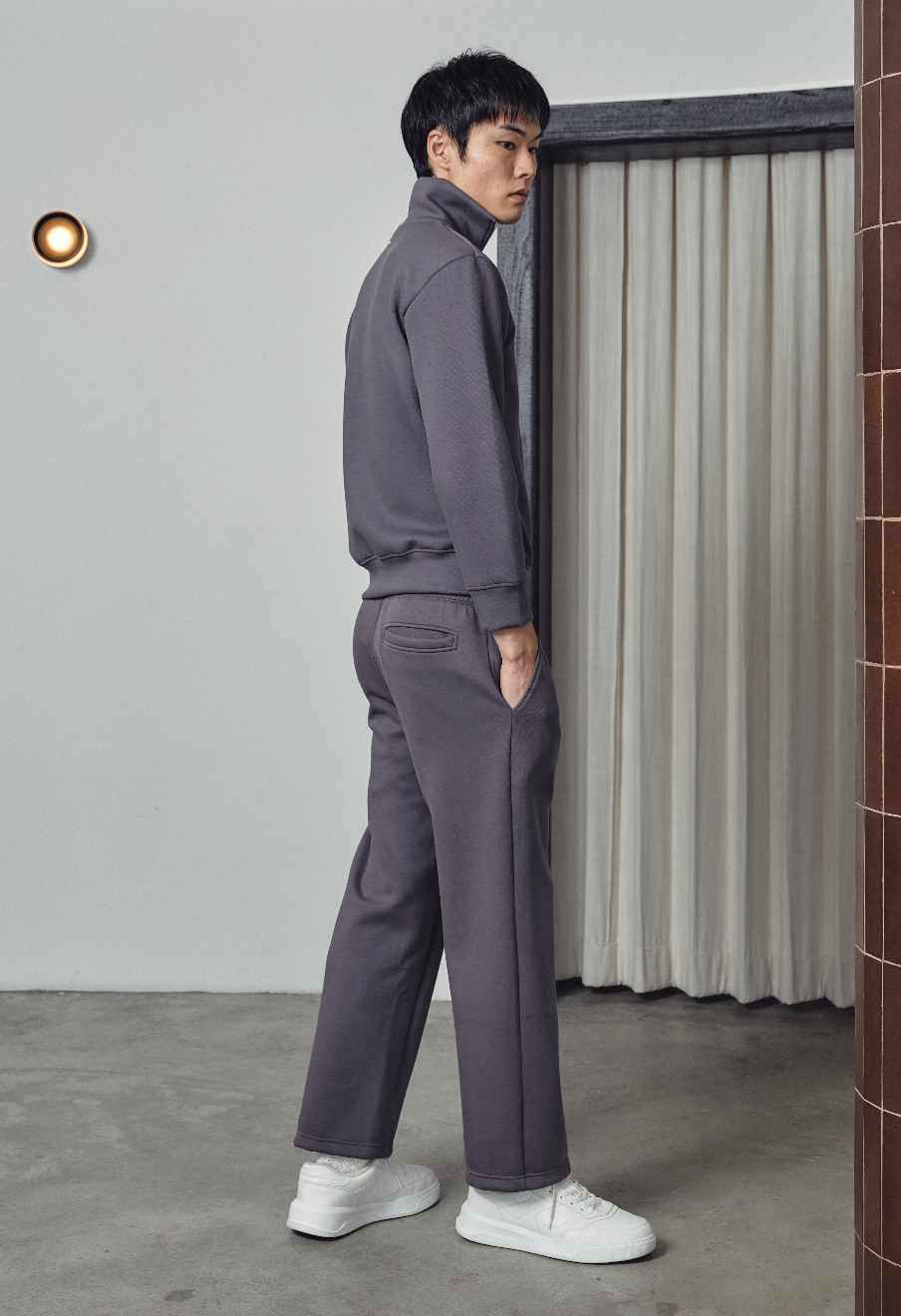 Reese Straight-cut Sweatpants Dust Grey