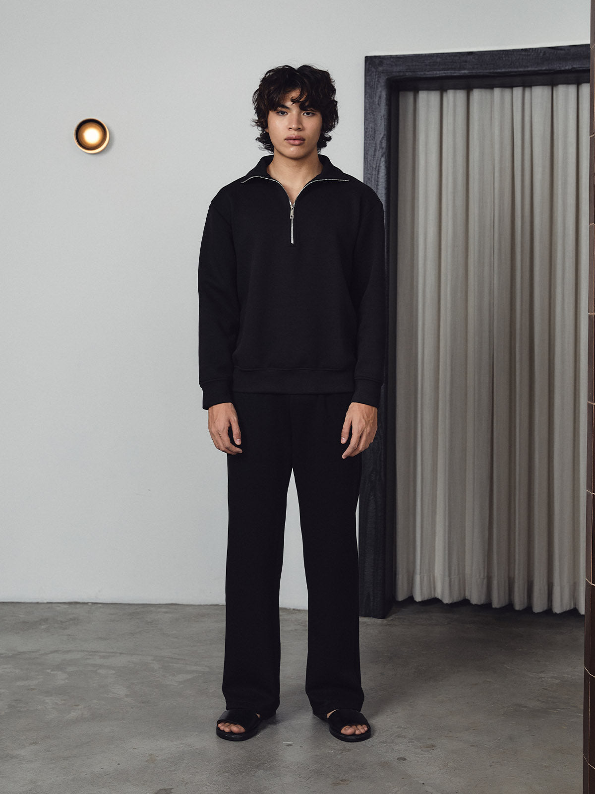 Reese Straight-cut Sweatpants Black